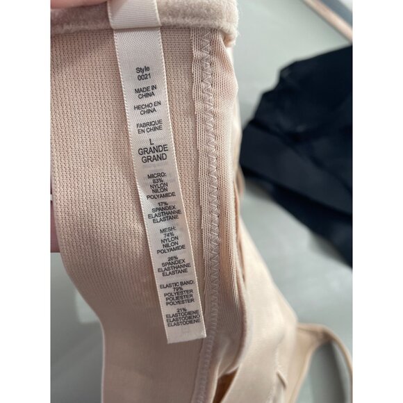 Rhonda Shear 2 Pack Molded Cup Bra with Wrap Back Size Large White Beige 658.6 - Picture 6 of 10